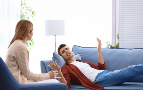 女人出轨后的心理表现？这3个心理表现可以看看