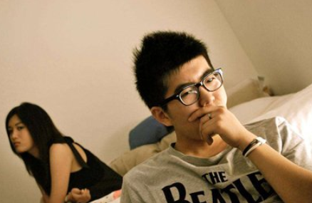 生活中什么样的男人容易出轨呢