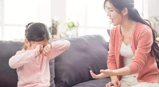 父母最伤孩子的三句话，你说过几句？ 