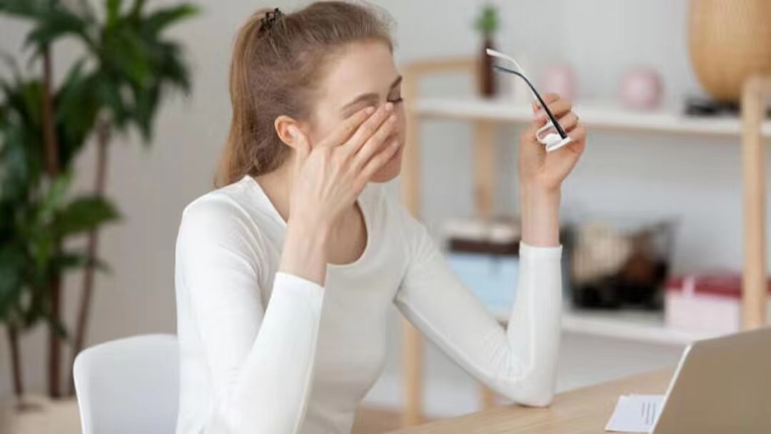 直言不讳的意思，直言不讳就是说话很直接吗?