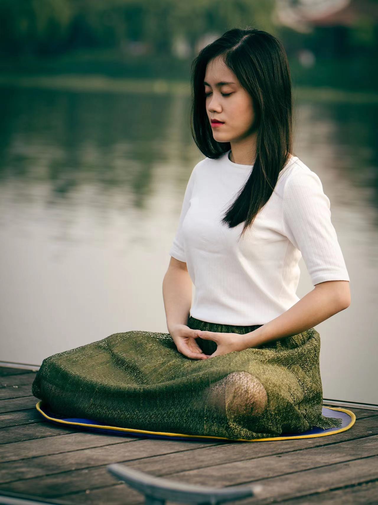 从焦虑到自由：女性强迫症缓解之道