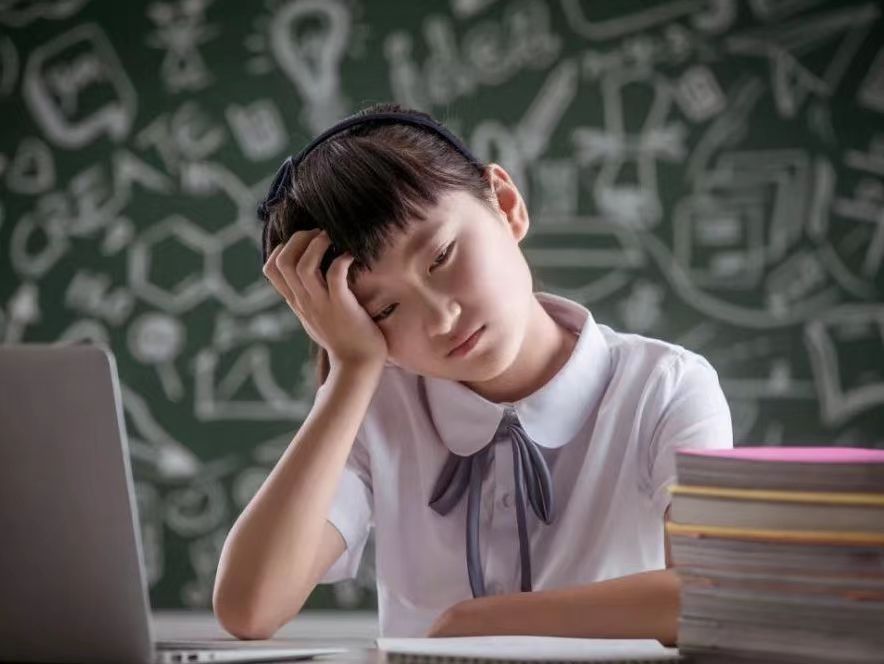 深入挖掘厌学背后的问题：解决厌学孩子的心理问题