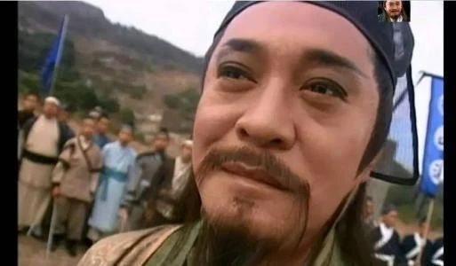 我以为我怎么也是个令狐冲，怎么就活成了岳不群