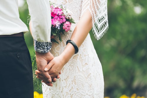 老婆出轨怎样挽救婚姻?挽回变心老婆最好办法