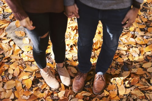 早上跟女孩子聊什么好?追女生早上发的第一句话