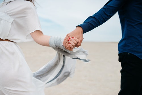 送老婆什么礼物最感动?送老婆礼物排行大全