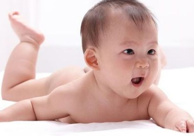 如何训练剖腹产婴儿的心理