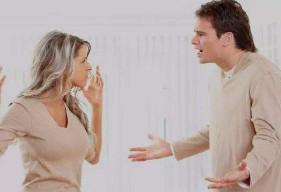 夫妻之间冷战如何解决？