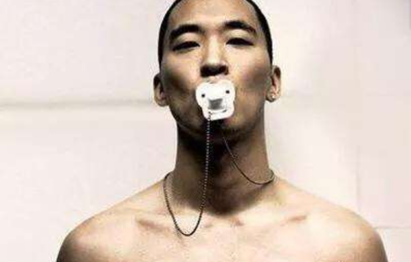妈宝男的三大特征
